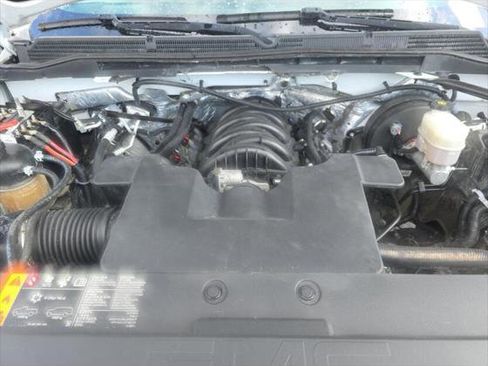 Used 2018 GMC Sierra 1500 2WD Regular Cab image 19