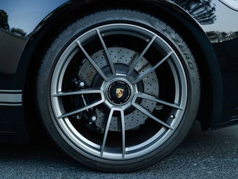 Used 2023 Porsche 911 50th Anniversary Edition image 11