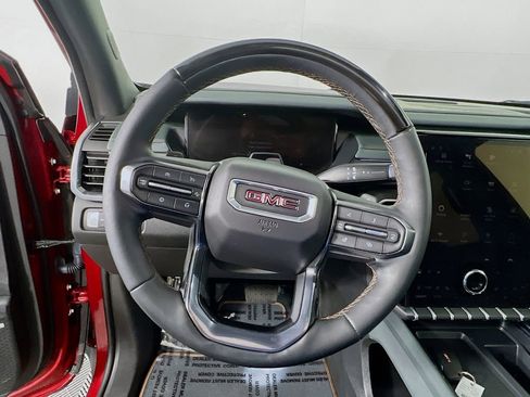Used 2024 GMC Acadia AT4 w/ Super Cruise Package AWD/4WD image 10