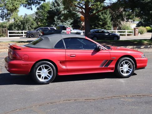 Used 1997 Ford Mustang GT RWD image 4