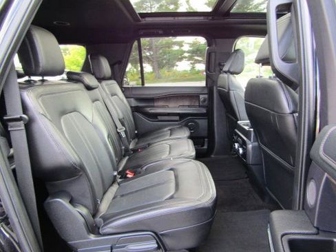 Used 2021 Ford Expedition Max Limited image 21