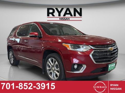Used 2021 Chevrolet Traverse Premier AWD/4WD image 8