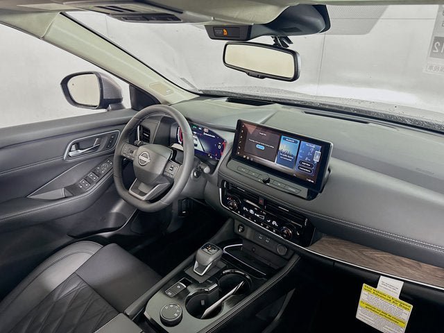 New 2026 Nissan Rogue Platinum w/ Tech Package AWD/4WD image 28