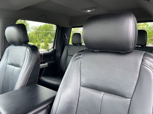 Used 2018 Ford F150 Lariat w/ FX4 Off-Road Package AWD/4WD image 18