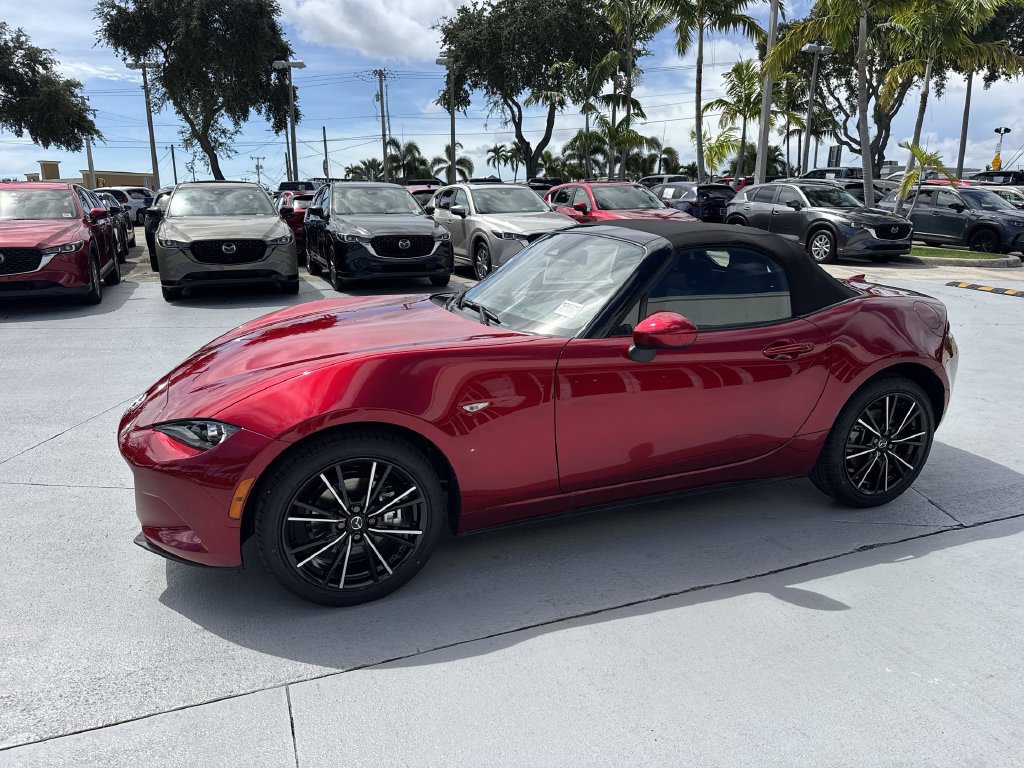 New 2026 MAZDA MX-5 Miata Grand Touring RWD image 10