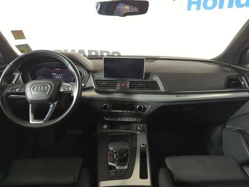 Used 2020 Audi Q5 2.0T Titanium Premium Plus w/ Premium Plus Package AWD/4WD image 10