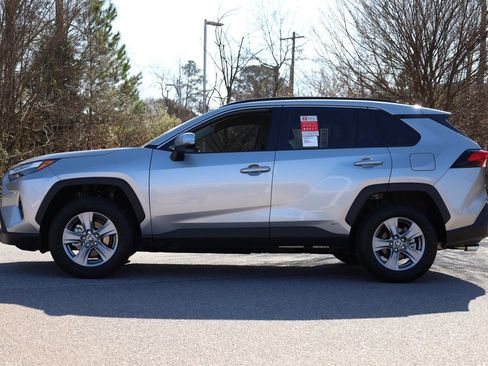 New 2025 Toyota RAV4 XLE image 3