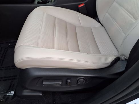 Used 2023 Honda CR-V EX-L image 14