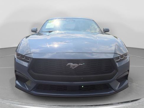Used 2024 Ford Mustang Coupe RWD image 8