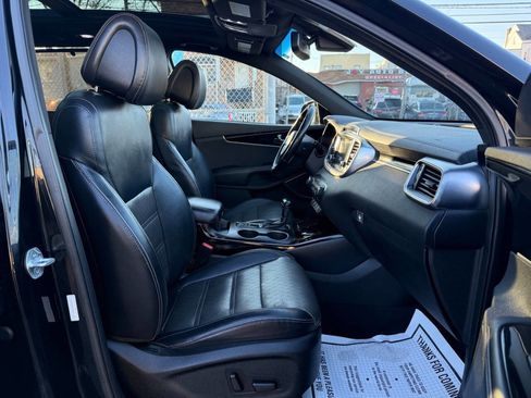 Used 2016 Kia Sorento SX w/ SXL Technology Package image 10