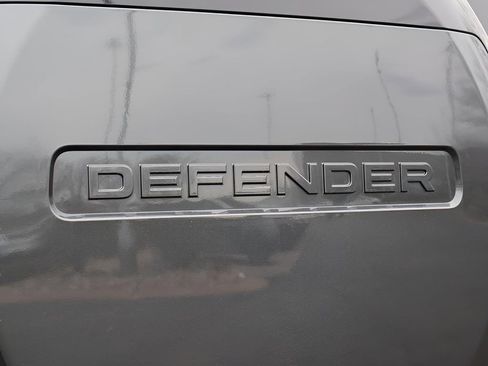 New 2026 Land Rover Defender 110 S AWD/4WD image 8