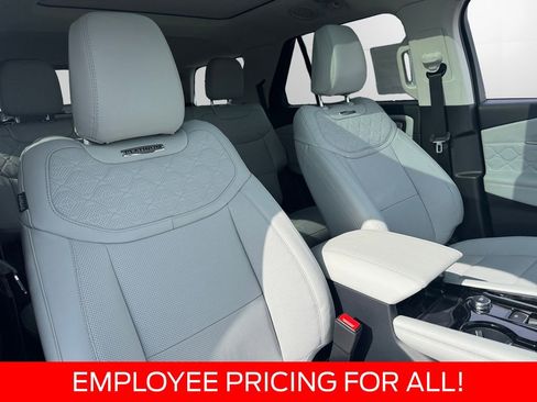 New 2026 Ford Explorer Platinum w/ LUX Leather Package AWD/4WD image 14