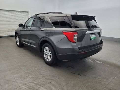 Used 2020 Ford Explorer XLT image 5