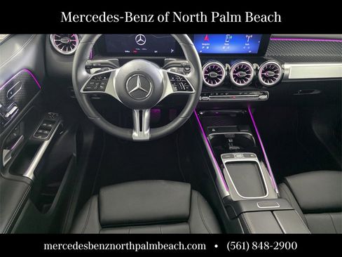 Used 2025 Mercedes-Benz GLB 250 image 13