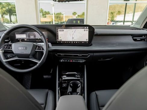 New 2026 Audi Q3 quattro 2.0T AWD/4WD image 24