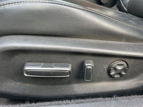 Used 2018 Honda Accord Sport image 16