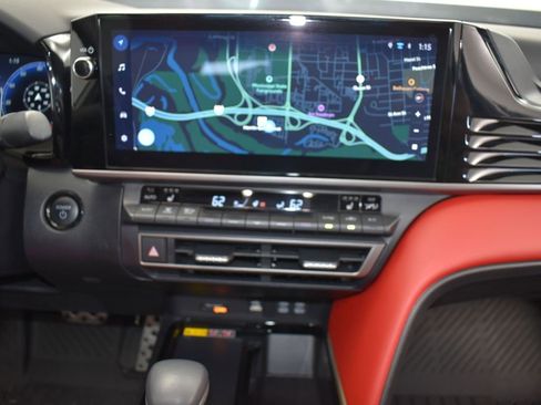 Used 2025 Toyota Camry XSE image 28