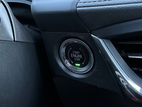 Used 2025 Buick Encore GX Preferred image 27