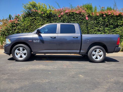Used 2014 RAM 1500 Express image 7