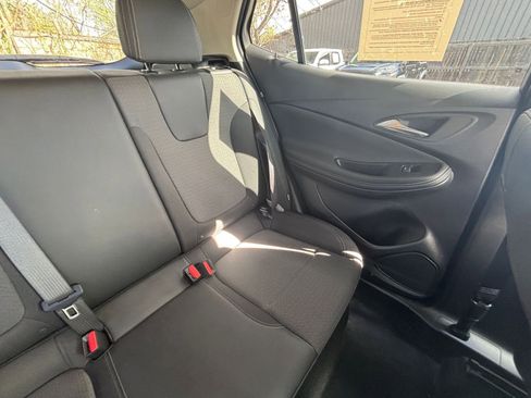 Used 2025 Buick Encore GX Preferred AWD/4WD image 34