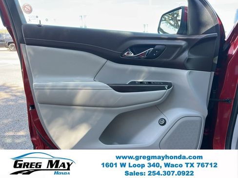 Used 2023 GMC Acadia SLT AWD/4WD image 21