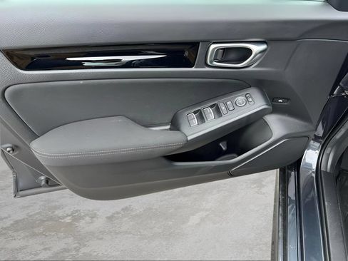 Used 2025 Honda Civic Sport Touring image 13