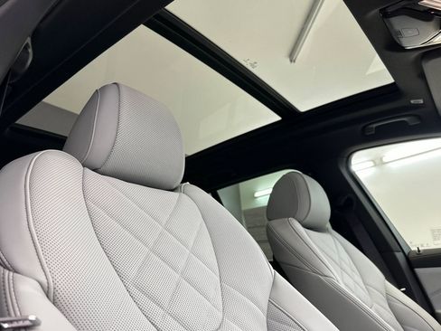 New 2026 BMW X5 sDrive40i w/ Premium Package image 16