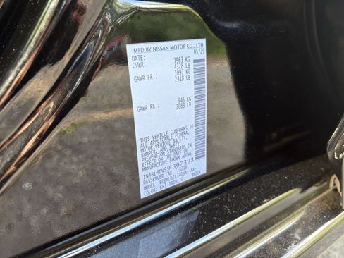Used 2025 Nissan Altima 2.5 SV FWD image 29