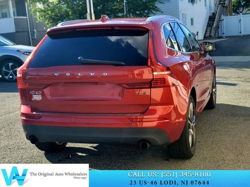 Used 2018 Volvo XC60 T5 Momentum w/ Vision Package AWD/4WD image 6