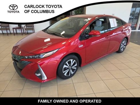 Used 2017 Toyota Prius Prime Advanced FWD image 4