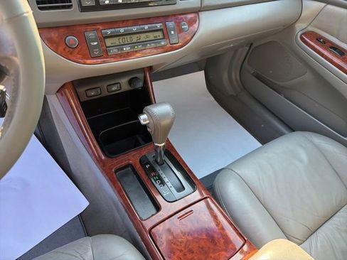 Used 2002 Toyota Camry XLE FWD image 21