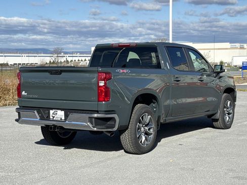 New 2026 Chevrolet Silverado 1500 LT image 13