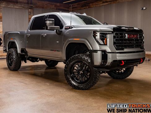 Used 2025 GMC Sierra 2500 AT4 w/ AT4 Premium Plus Package image 1