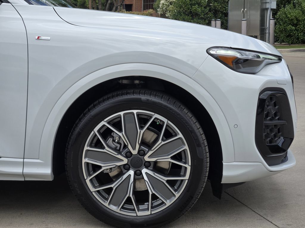 New 2026 Audi Q5 Prestige AWD/4WD image 13