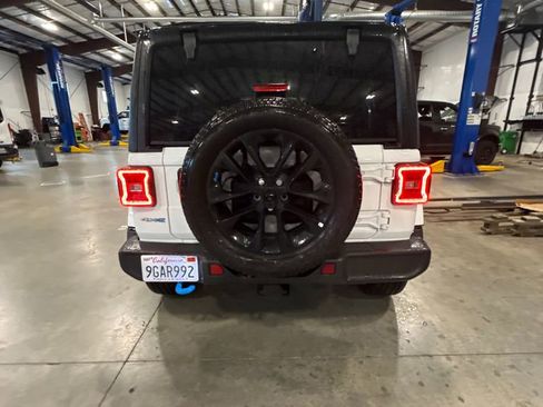 Used 2023 Jeep Wrangler Unlimited Sahara w/ Cold Weather Group image 5