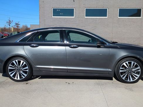 Used 2020 Lincoln MKZ Reserve w/ Elements Package image 8
