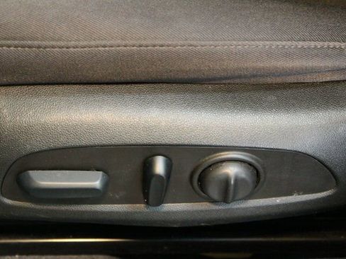 Used 2023 Chevrolet Malibu LT image 18