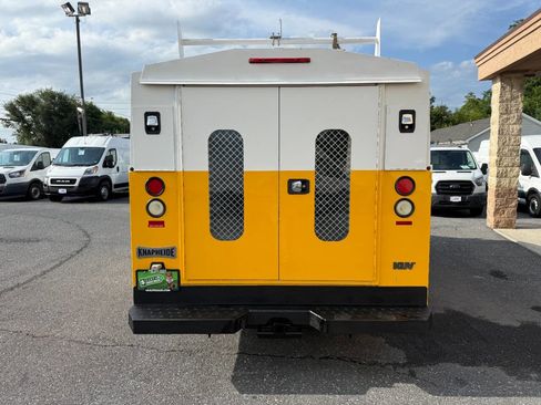 Used 2016 Ford Transit 250 138 w/ Interior Upgrade Package image 35