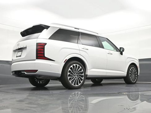 Used 2026 Hyundai Palisade Calligraphy FWD image 29