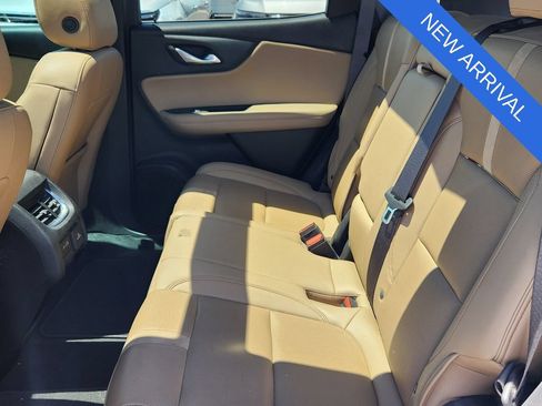 Used 2019 Chevrolet Blazer Premier w/ Sun and Wheels Package AWD/4WD image 10