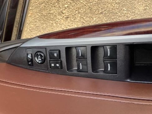 Used 2015 Acura TLX V6 w/ Advance Package FWD image 17