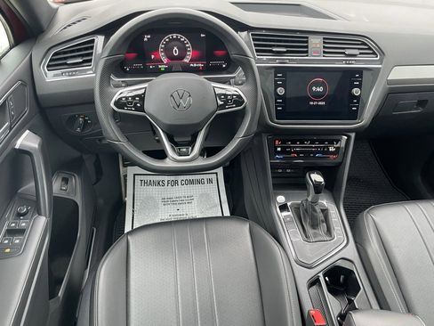 Used 2024 Volkswagen Tiguan SE R-Line image 24