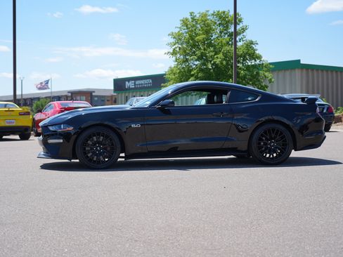 Used 2018 Ford Mustang GT Premium w/ GT Performance Package RWD image 6