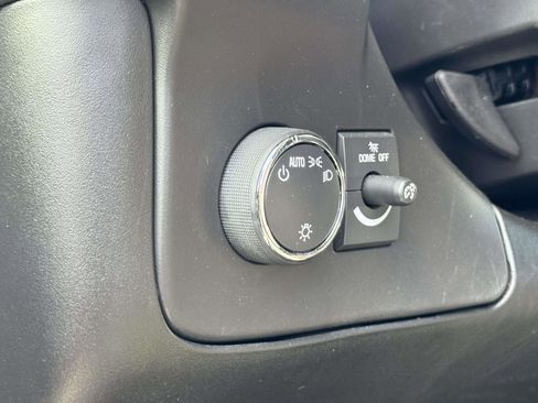 Used 2021 GMC Savana 2500 image 11