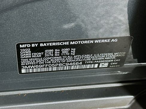 Used 2023 BMW 330i Sedan w/ Premium Package RWD image 12