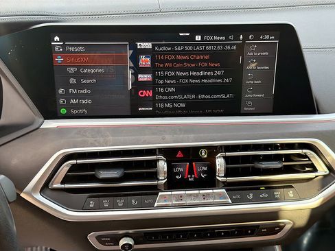 Used 2022 BMW X5 xDrive45e w/ Luxury Seating Package image 31