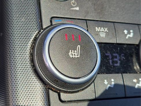 Used 2019 Land Rover Range Rover Evoque SE image 26