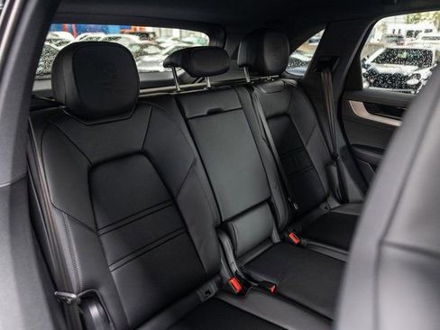 New 2026 Porsche Cayenne E-Hybrid AWD/4WD image 49