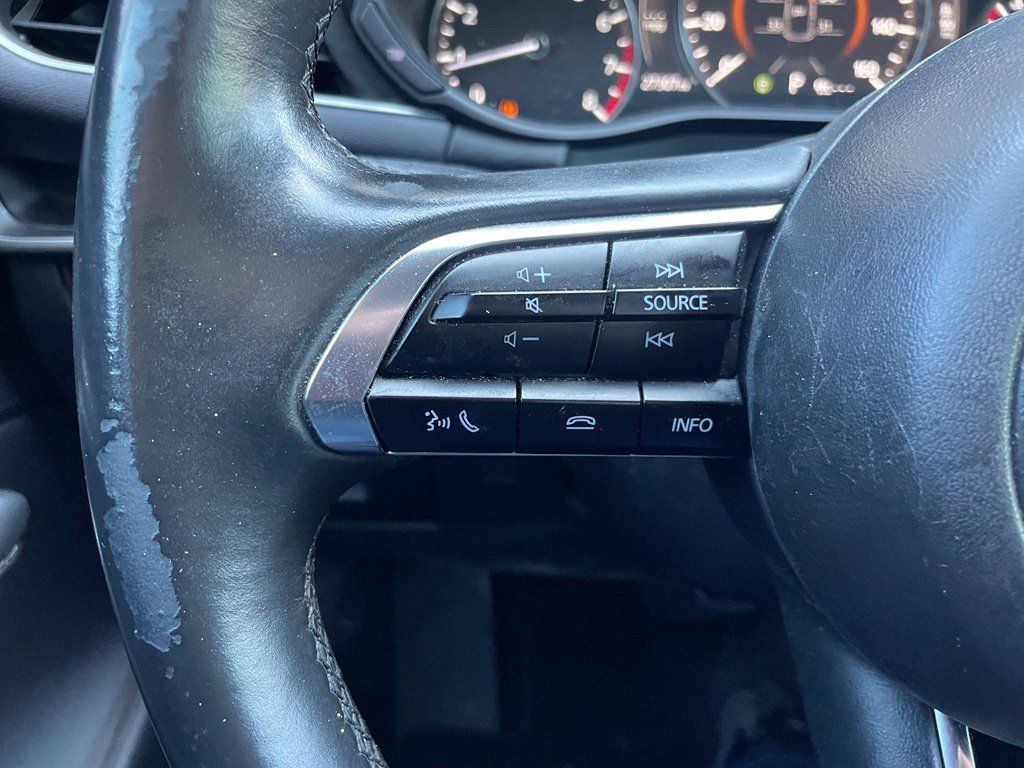 Used 2024 MAZDA MAZDA3 s FWD image 12