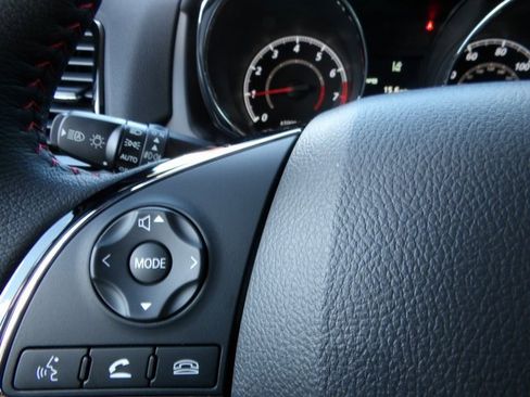 New 2025 Mitsubishi Outlander Sport AWD image 29